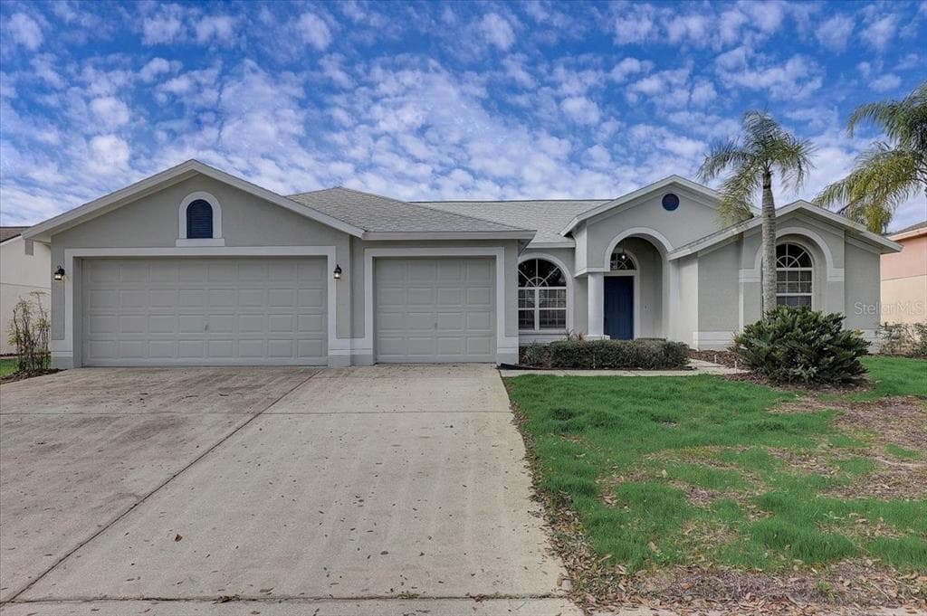 10511 SKYLARK PLACE RIVERVIEW, FL 33569