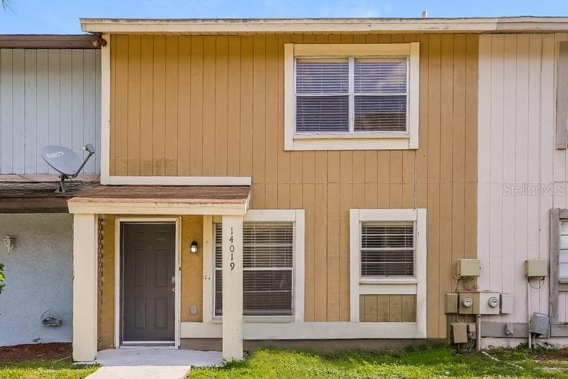 14019 VILLAGE TERRACE DRIVE TAMPA, FL 33624