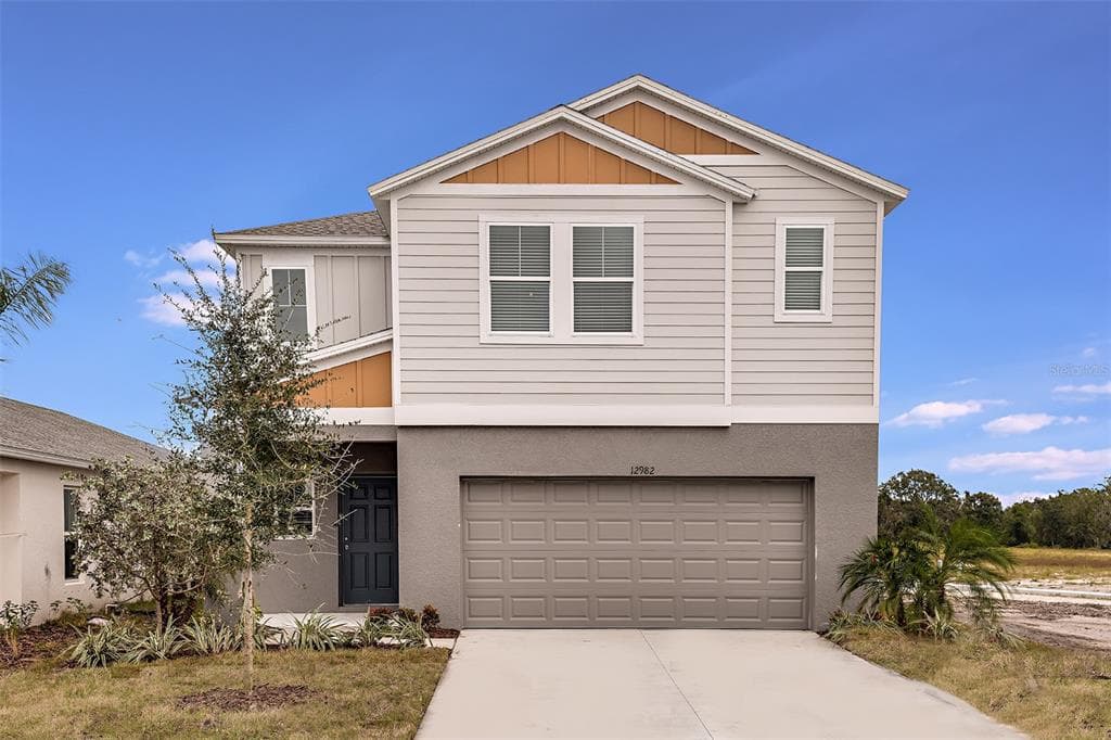 7546 WALLFLOWER TRAIL WESLEY CHAPEL, FL 33545