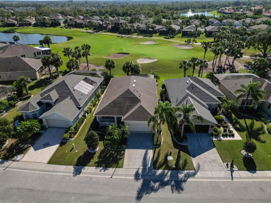 1040 EMERALD DUNES DRIVE SUN CITY CENTER, FL 33573