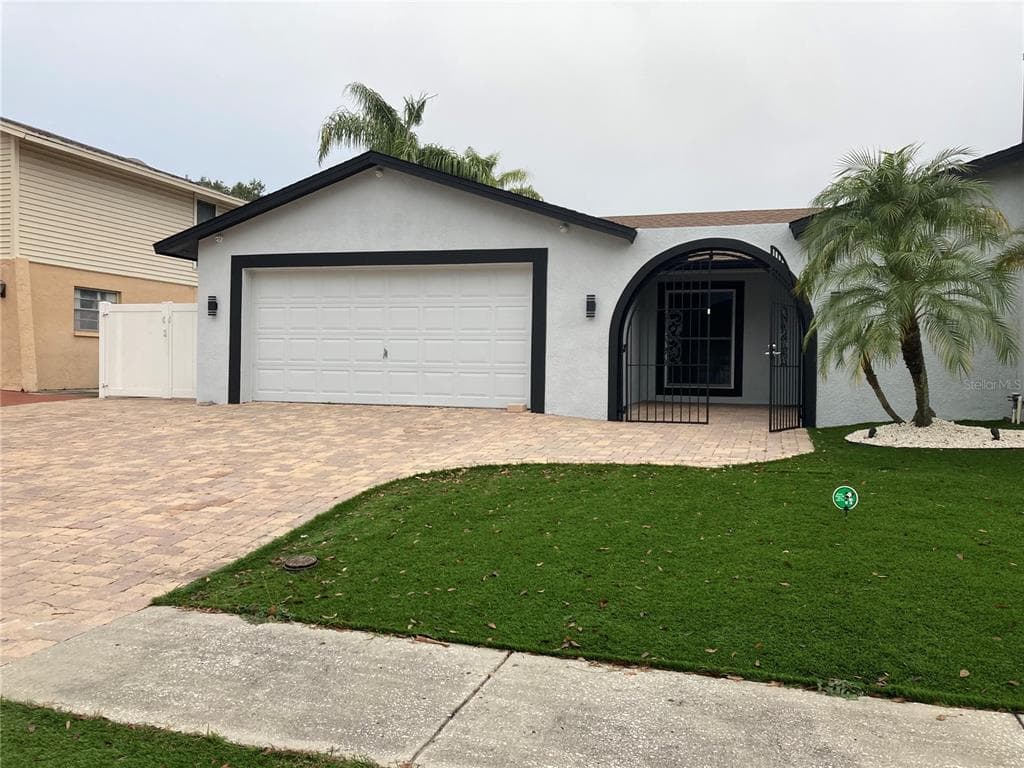 7013 TWELVE OAKS BOULEVARD