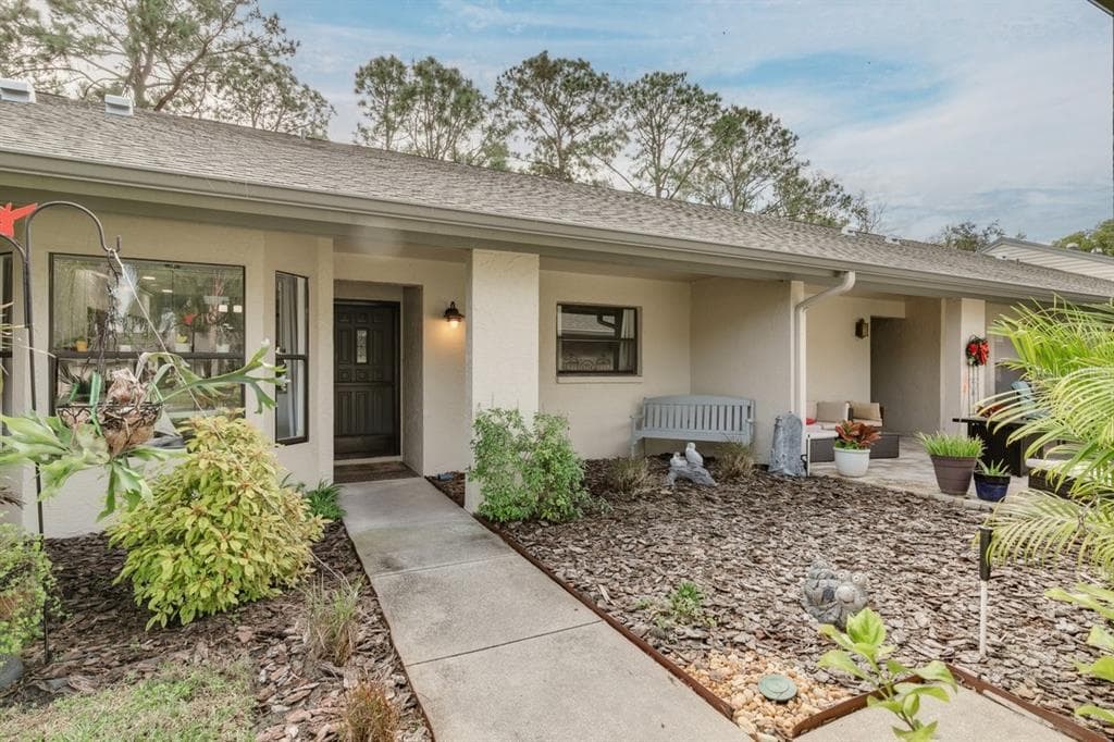 3272 LORI LANE NEW PORT RICHEY, FL 34655