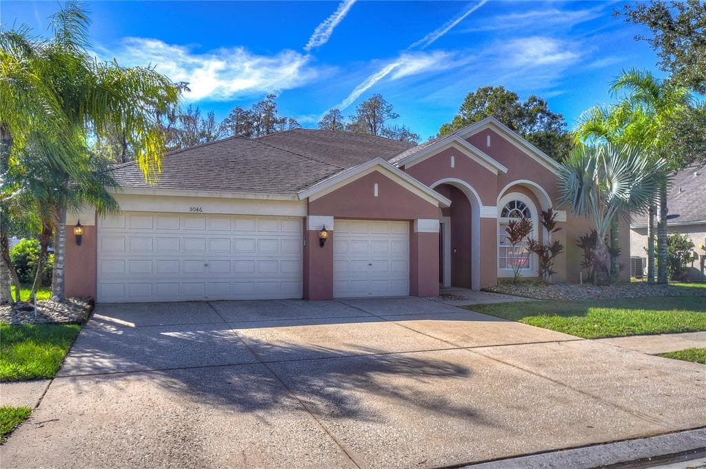 5046 SILVER CHARM TERRACE WESLEY CHAPEL, FL 33544