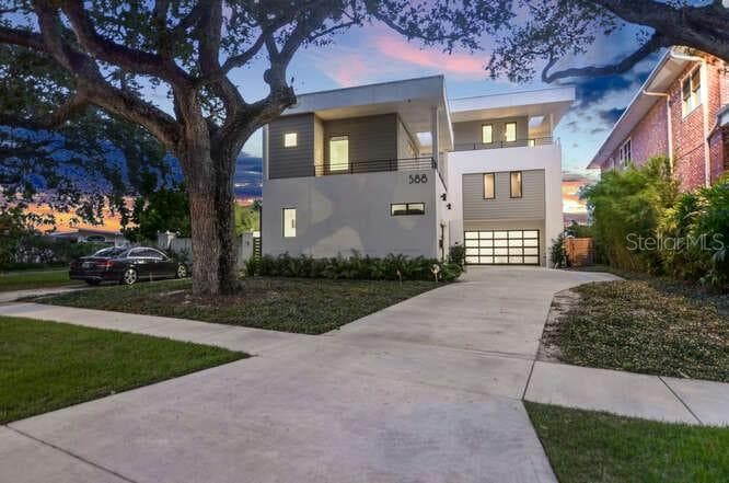 588 RIVIERA DRIVE TAMPA, FL 33606