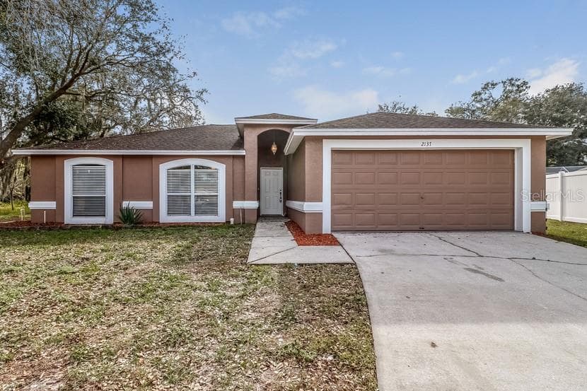 2137 TIOGA DRIVE LAND O LAKES, FL 34639