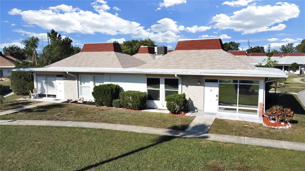 4353 TAHITIAN GARDENS CIRCLE UNIT A HOLIDAY, FL 34691