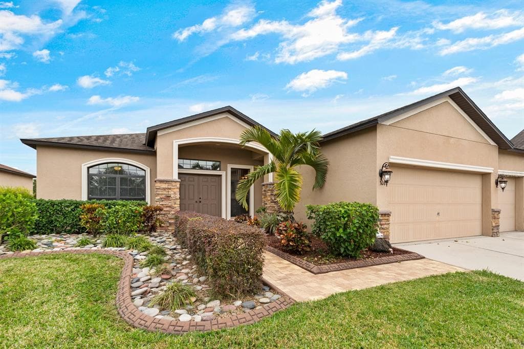 308 STAR SHELL DRIVE APOLLO BEACH, FL 33572
