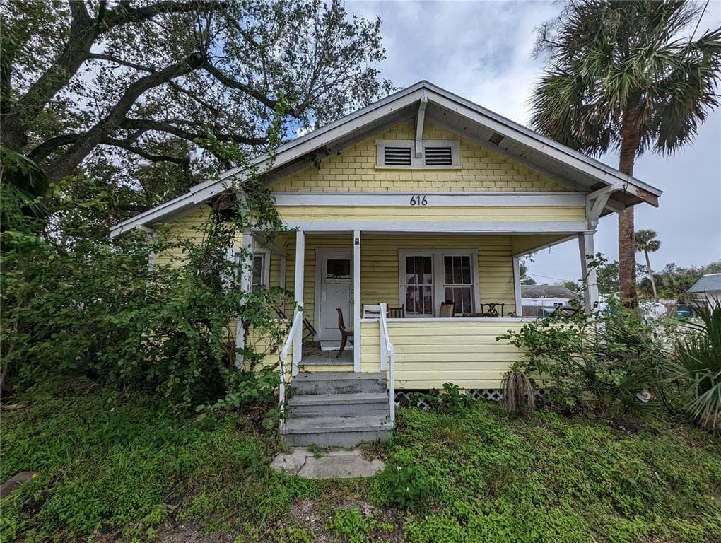 616 N DIXIE FREEWAY NEW SMYRNA BEACH, FL 32168