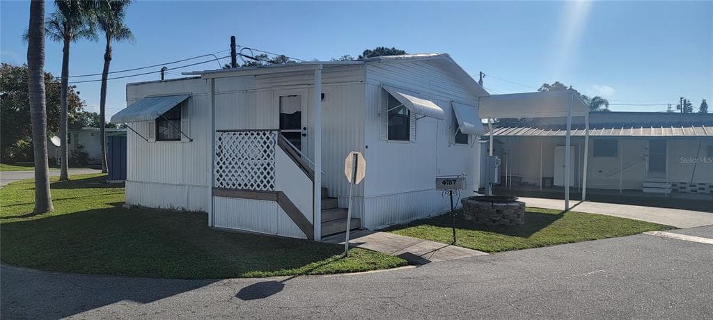 4787 67TH STREET N UNIT 31 ST PETERSBURG, FL 33709