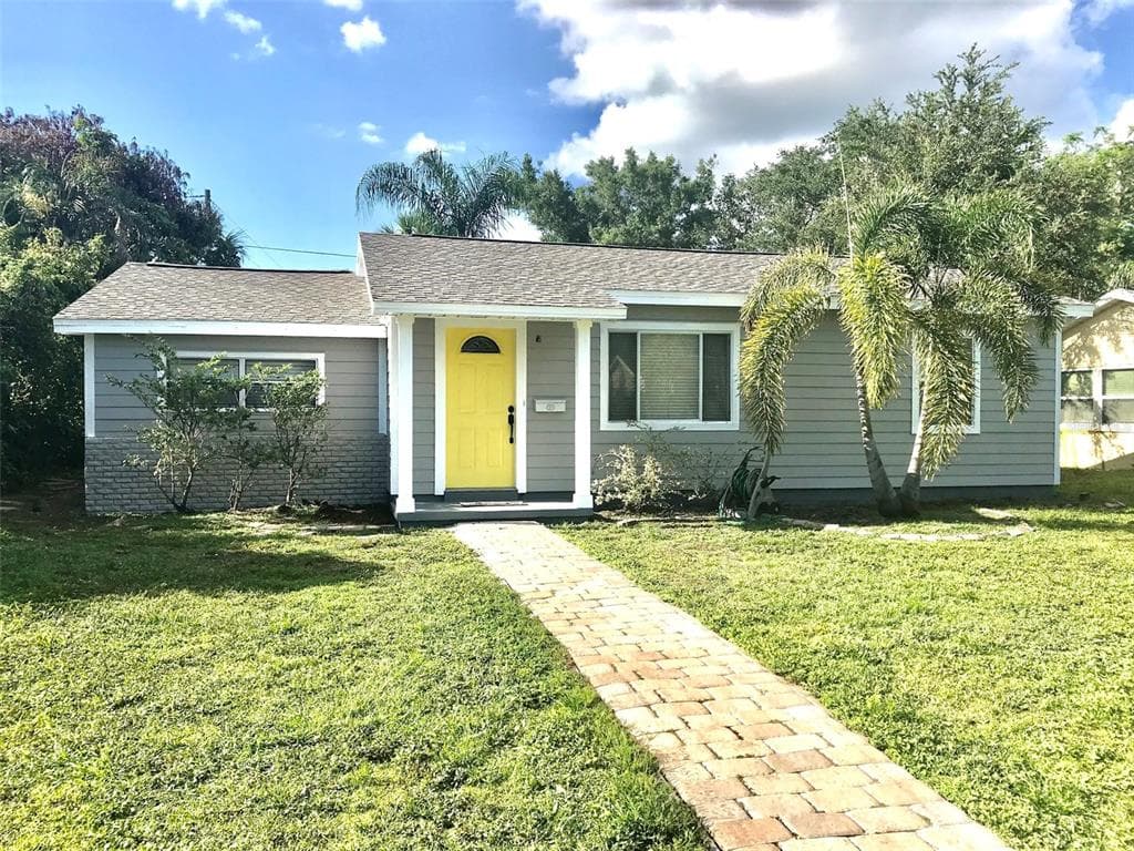 271 39TH AVENUE NE ST PETERSBURG, FL 33703
