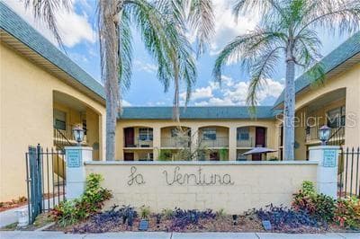 3718 W MCKAY AVENUE UNIT 201 TAMPA, FL 33609