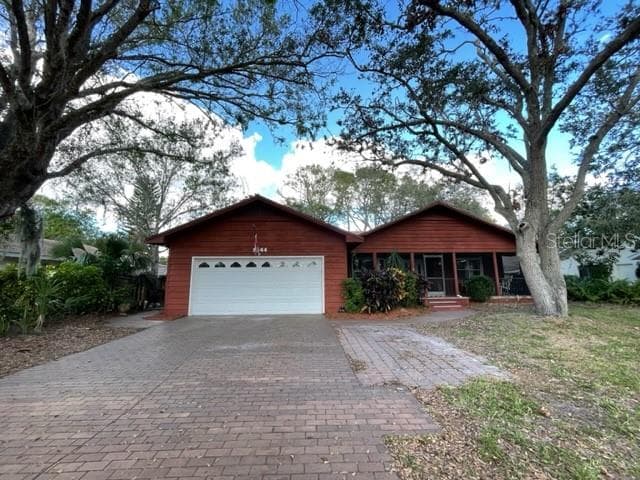 1344 LUCAYA AVENUE VENICE, FL 34285