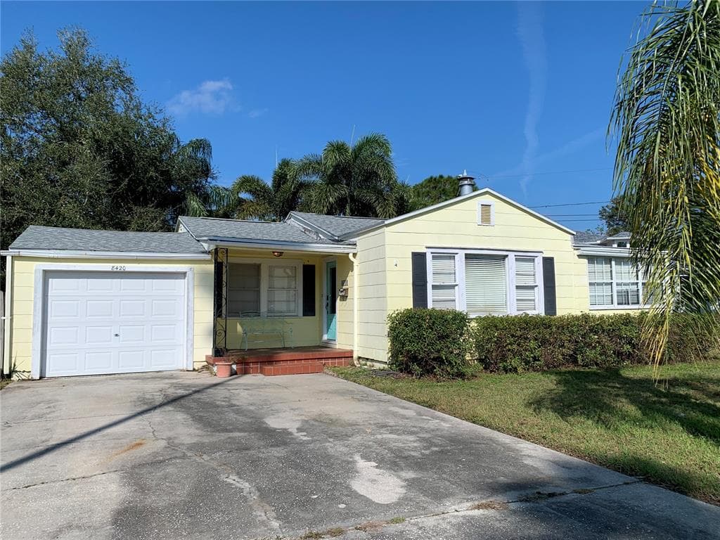 8420 DIAGONAL ROAD N ST PETERSBURG, FL 33702