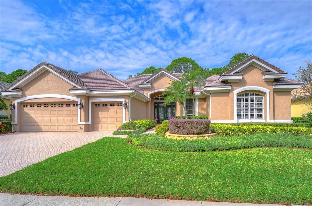 5208 SAND TRAP PLACE VALRICO, FL 33596