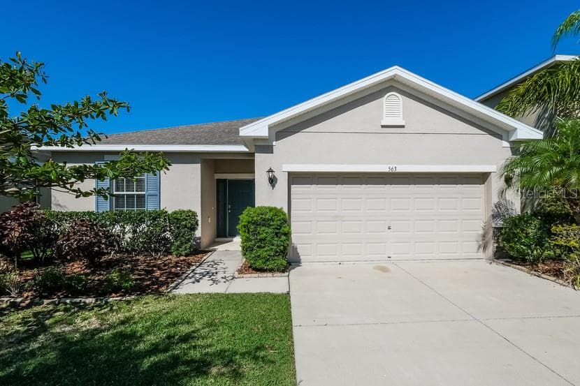 563 VISTA RIDGE DRIVE RUSKIN, FL 33570