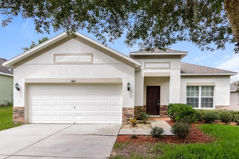 1421 MAIN STREET VALRICO, FL 33594