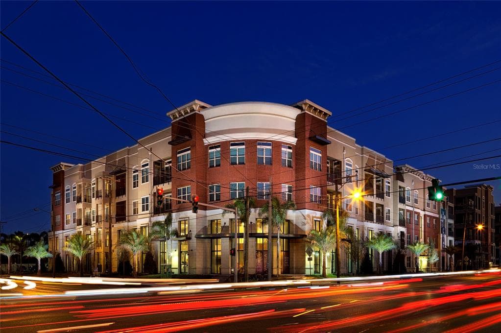 1701 N LOIS AVENUE UNIT 182 TAMPA, FL 33607