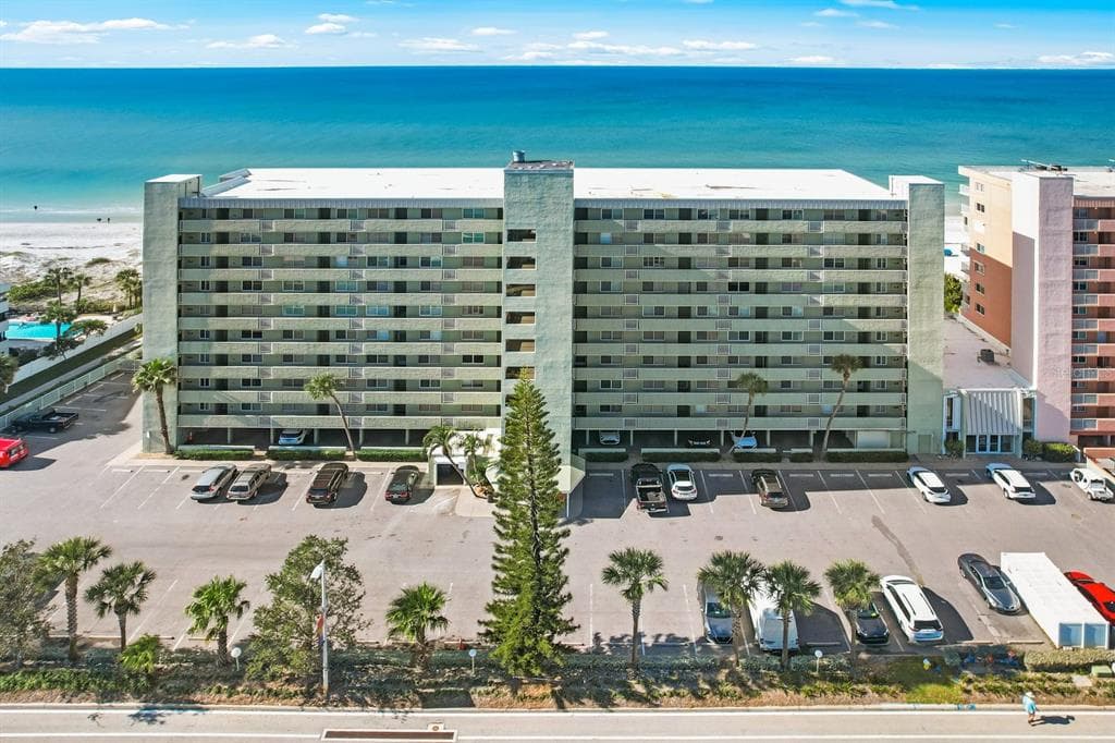 20000 GULF BLVD UNIT 707