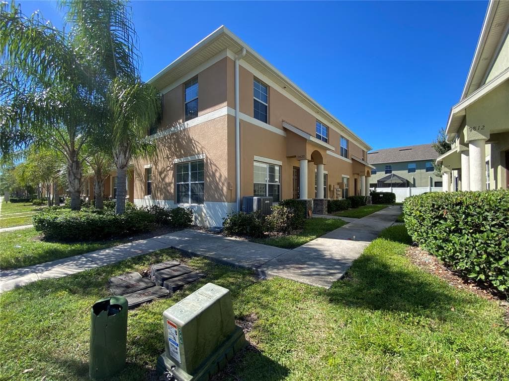 9820 TRUMPET VINE LOOP TRINITY, FL 34655