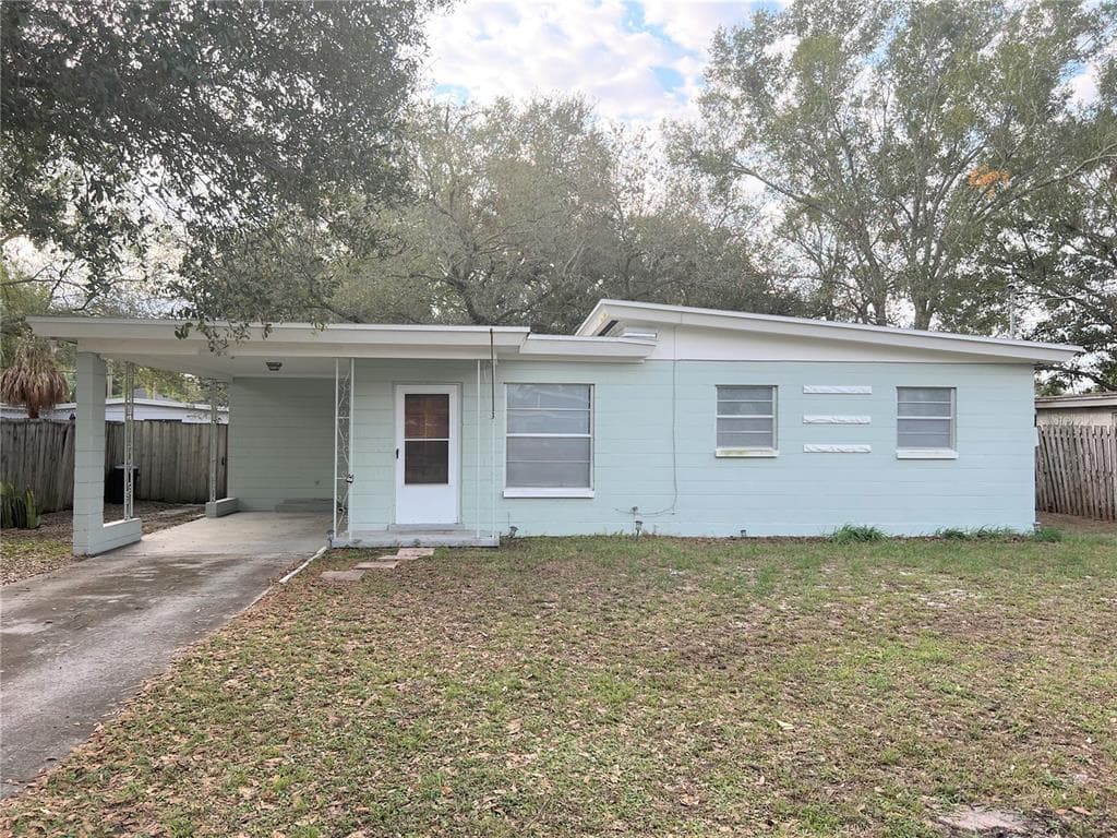 3522 W PAUL AVENUE TAMPA, FL 33611