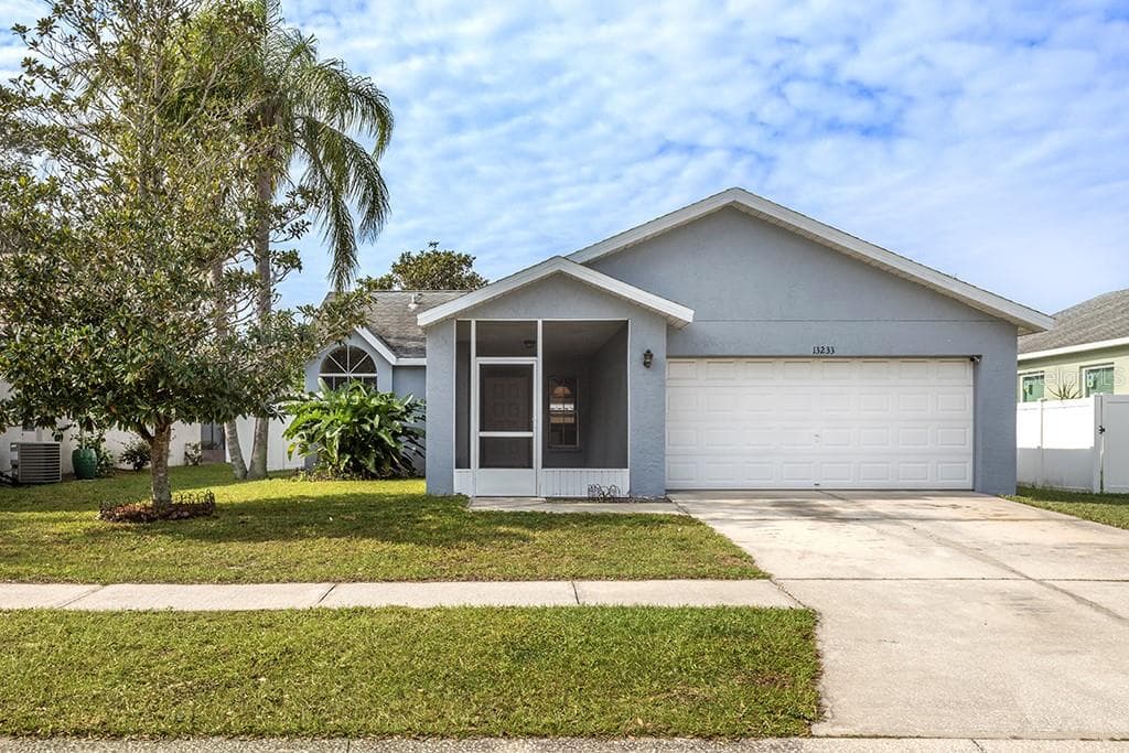 13233 PINE CREEK CIRCLE RIVERVIEW, FL 33579