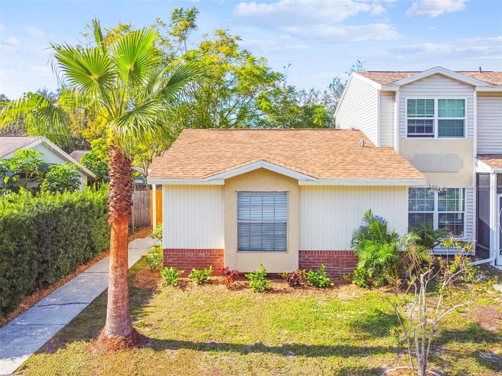 14038 LEMON VALLEY PLACE TAMPA, FL 33625
