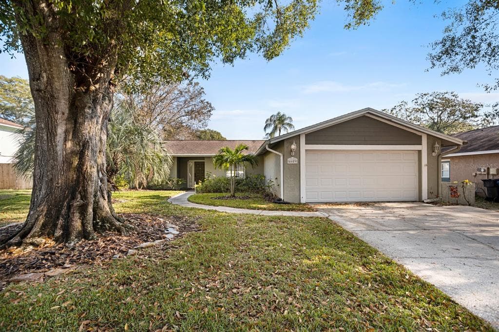 4609 BUCKEYE ROAD TAMPA, FL 33624