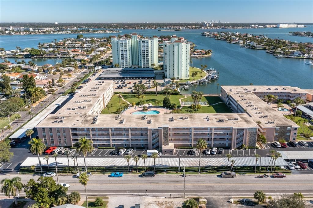 6363 GULF WINDS DRIVE UNIT 432 ST PETE BEACH, FL 33706