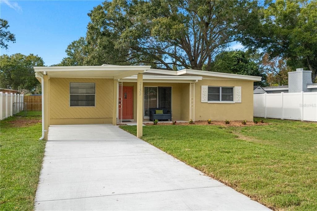 2152 RIVIERA DRIVE CLEARWATER, FL 33763