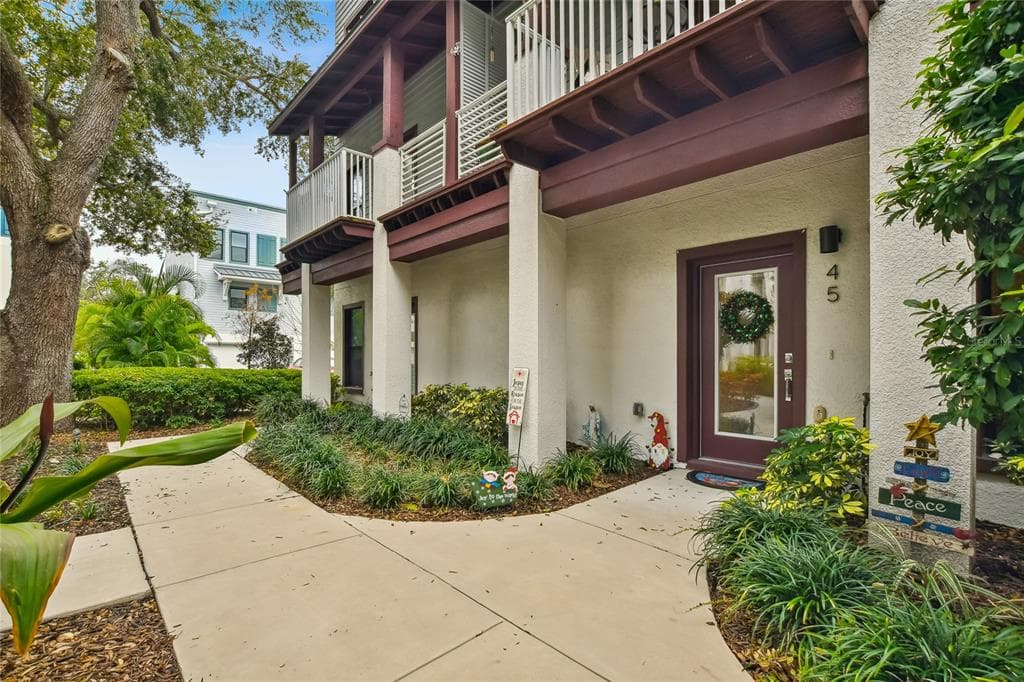 946 HIGHLAND AVENUE UNIT 45