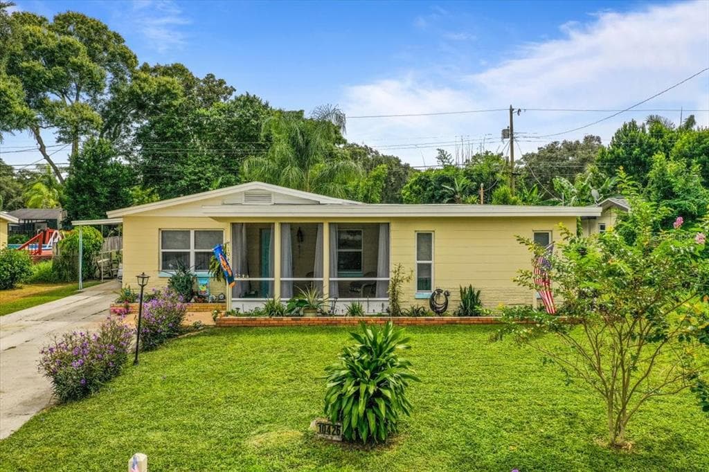 10426 VALENCIA ROAD SEMINOLE, FL 33772