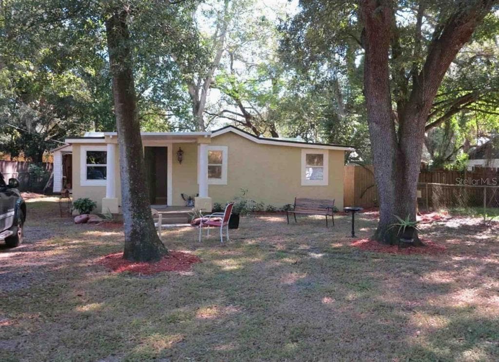 7005 N CENTER DRIVE TAMPA, FL 33604