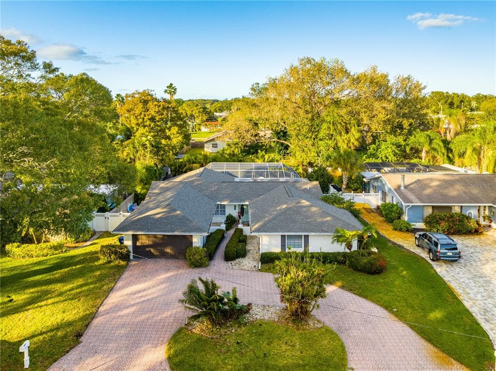 11641 OAK AVENUE SEMINOLE, FL 33772