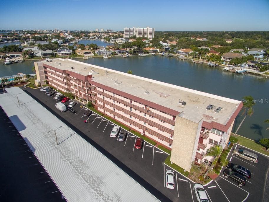 5955 30TH AVENUE S UNIT 108 GULFPORT, FL 33707