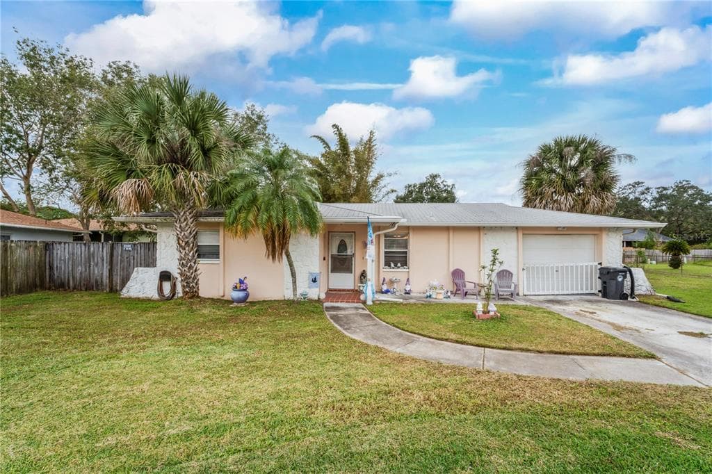 400 MAPLEWOOD DRIVE OLDSMAR, FL 34677