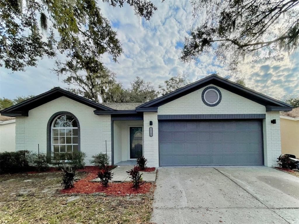 1117 HARDWOOD DRIVE VALRICO, FL 33596