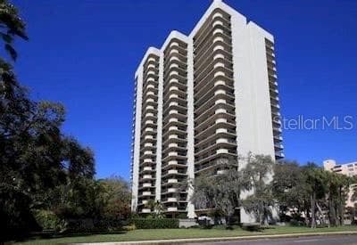 2413 BAYSHORE BOULEVARD UNIT 306 TAMPA, FL 33629
