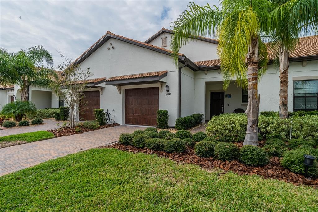 16847 WHISPER ELM STREET WIMAUMA, FL 33598