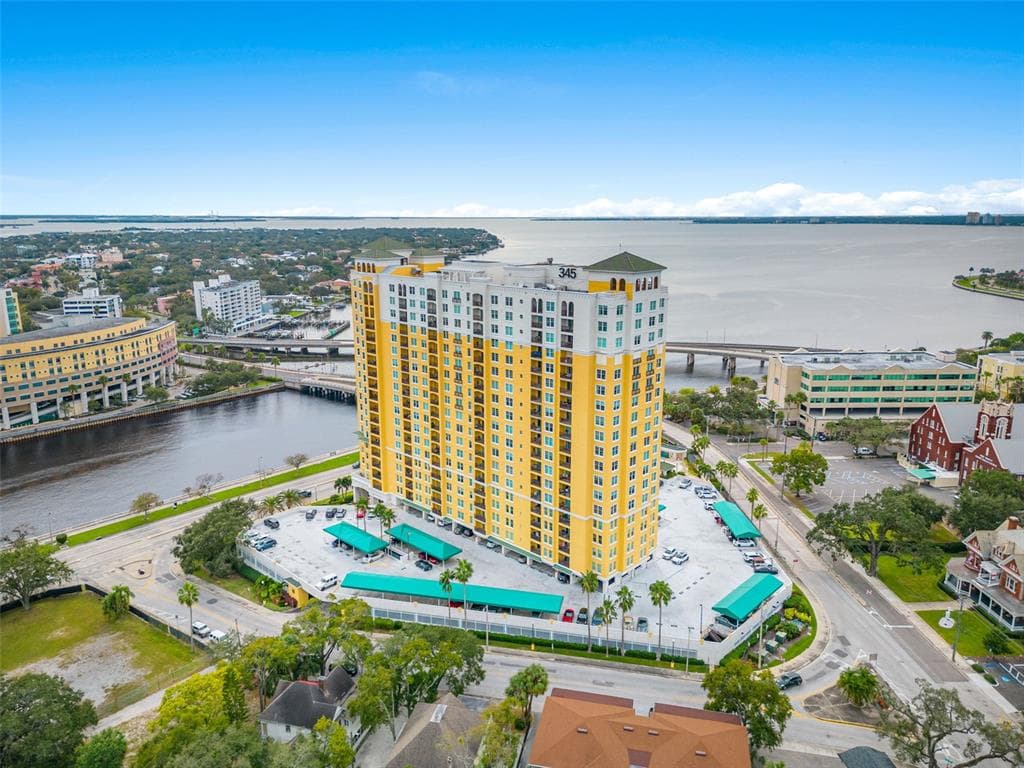 345 BAYSHORE BOULEVARD UNIT 905 TAMPA, FL 33606