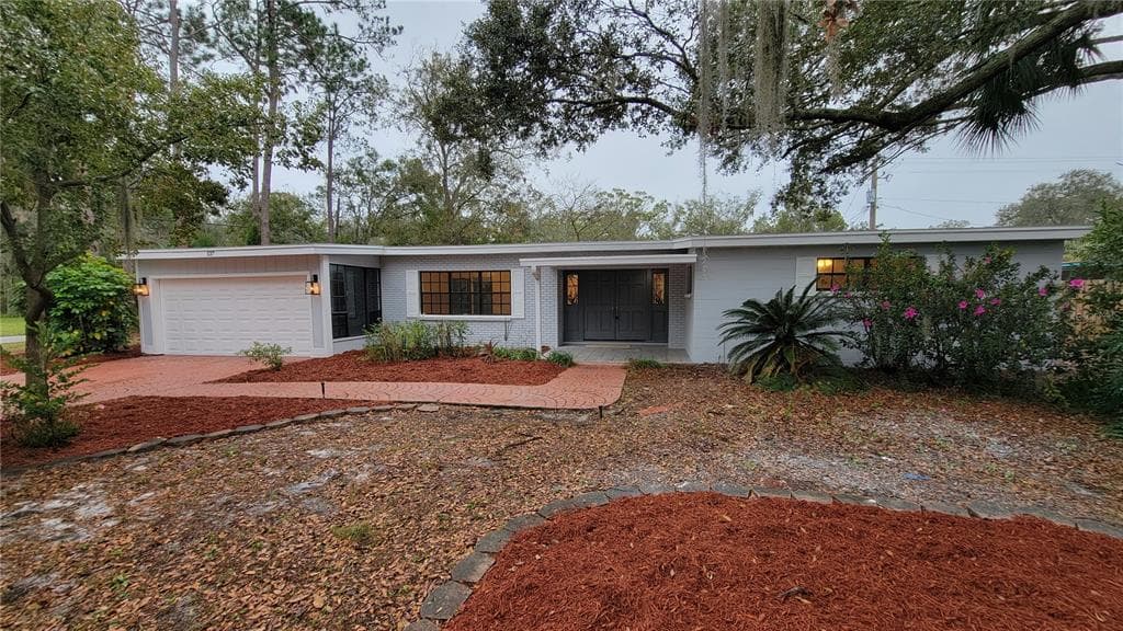 537 BROXBURN AVENUE TEMPLE TERRACE, FL 33617