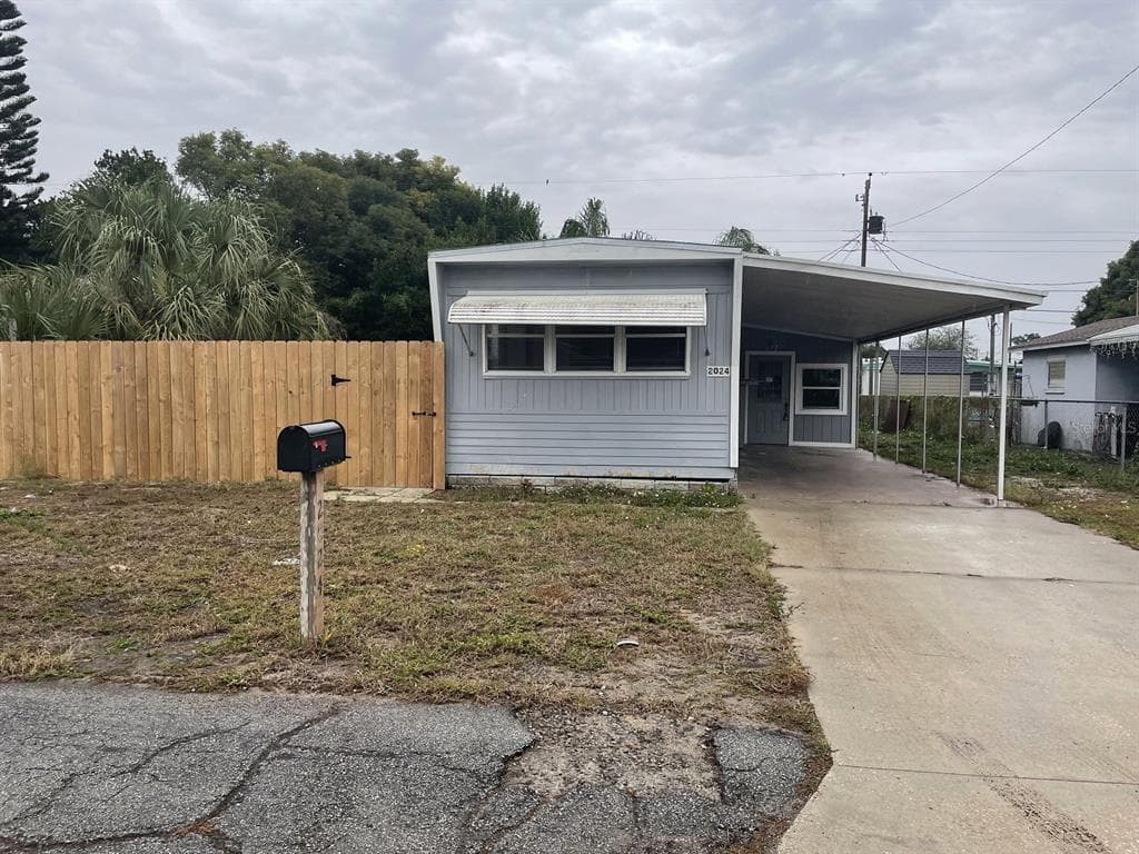 2024 KEPNER DRIVE HOLIDAY, FL 34691