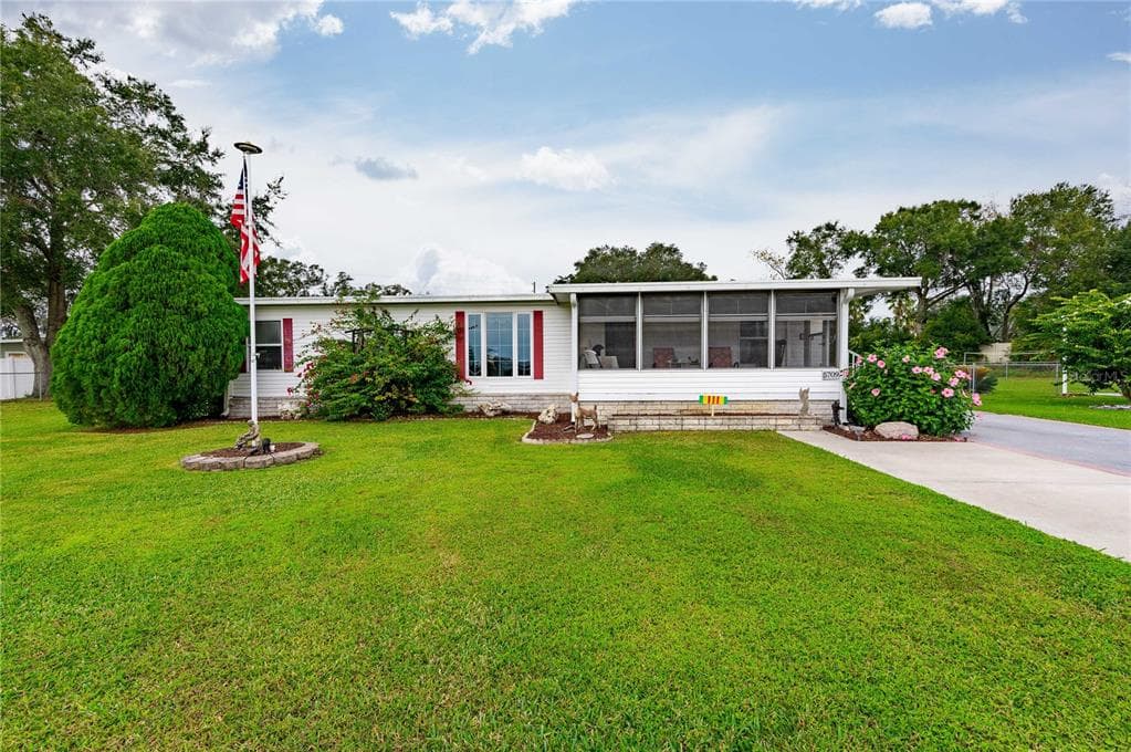 5709 MANDAN STREET ZEPHYRHILLS, FL 33542