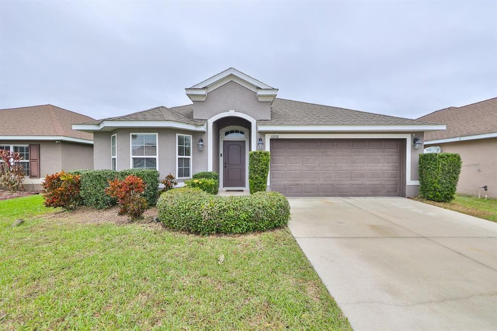 10918 STANDING STONE DRIVE WIMAUMA, FL 33598