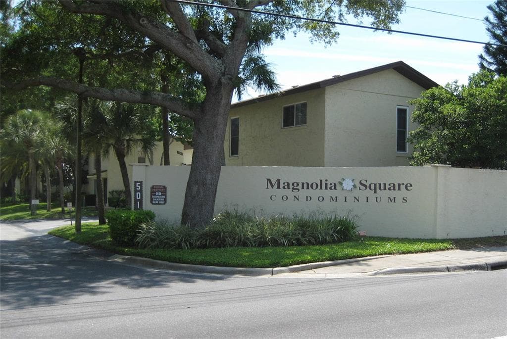 501 E BAY DRIVE UNIT 1101 LARGO, FL 33770