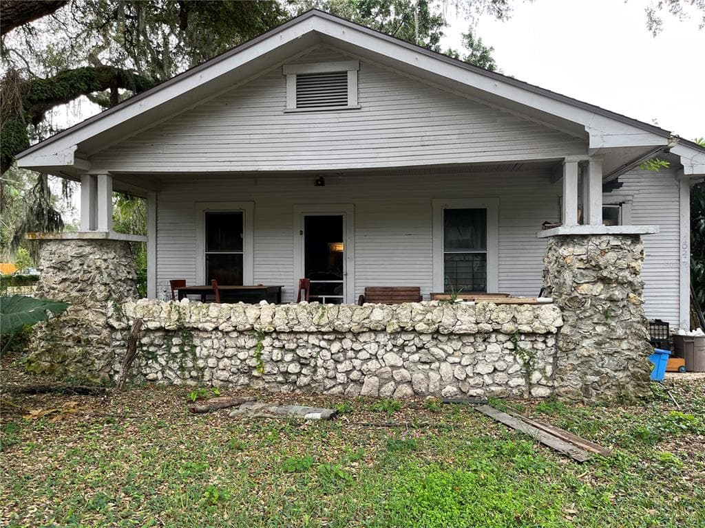 1021 E 25TH AVENUE TAMPA, FL 33605