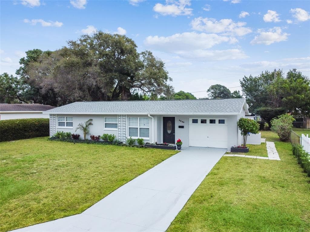 5690 6TH STREET S ST PETERSBURG, FL 33705