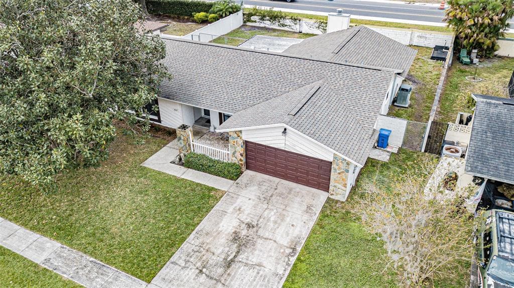 4021 EASTRIDGE DRIVE VALRICO, FL 33596
