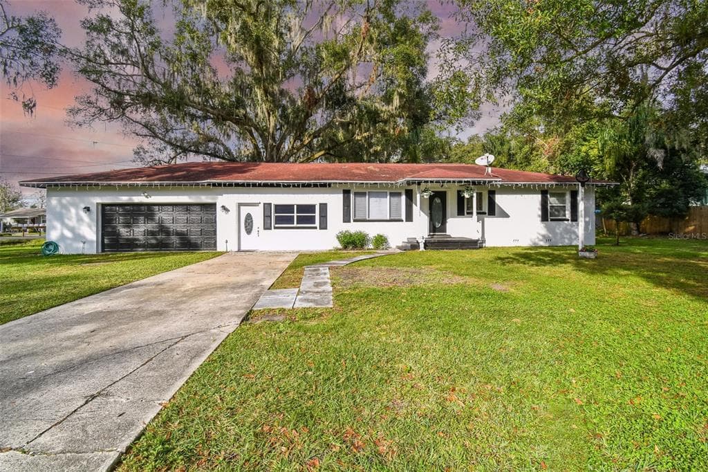 2254 BROADWAY STREET LAKELAND, FL 33801