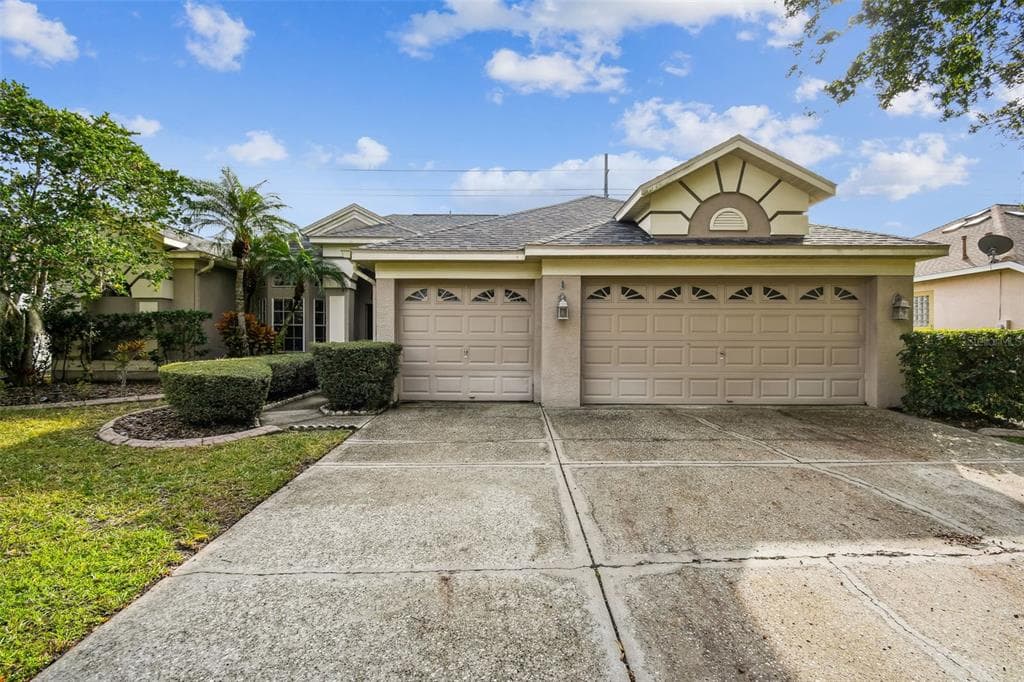 12406 SEABROOK DRIVE TAMPA, FL 33626