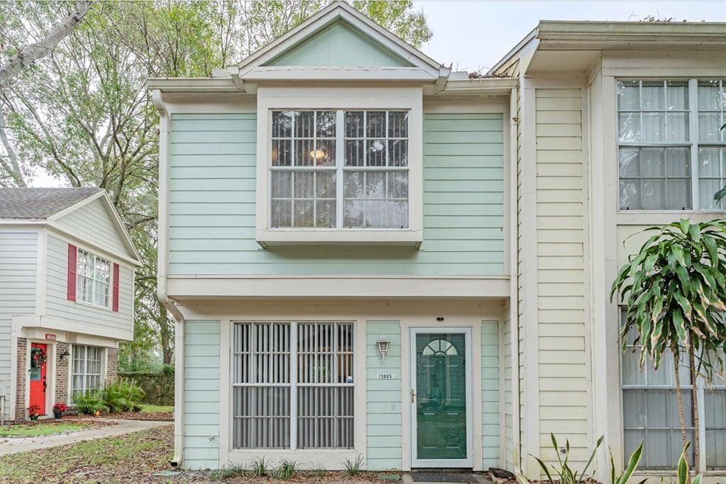 13805 FLETCHERS MILL DRIVE TAMPA, FL 33613